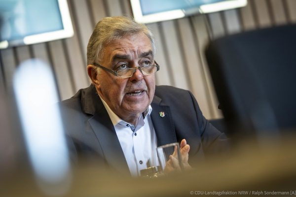 Bernd Kr&uuml;ckel MdL in der CDU-Fraktionssitzung