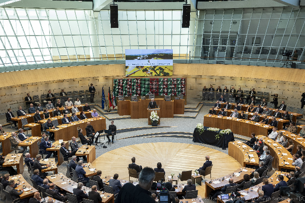 Gedenkstunde zum fünften Jahrestag der Flutkatastrophe im Landtag NRW